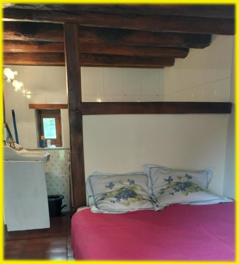 bed beneden